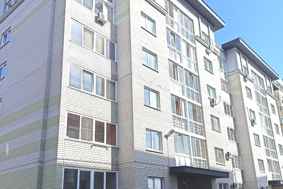 Продаётся 1-комнатная квартира, 42 м²