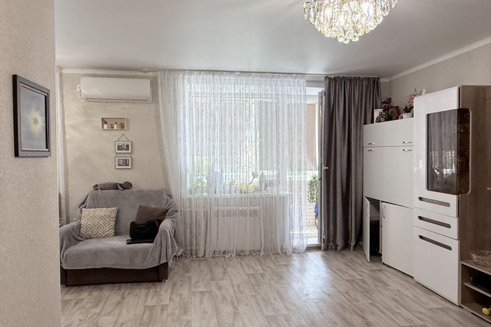 Продаётся 1-комнатная квартира, 37 м²