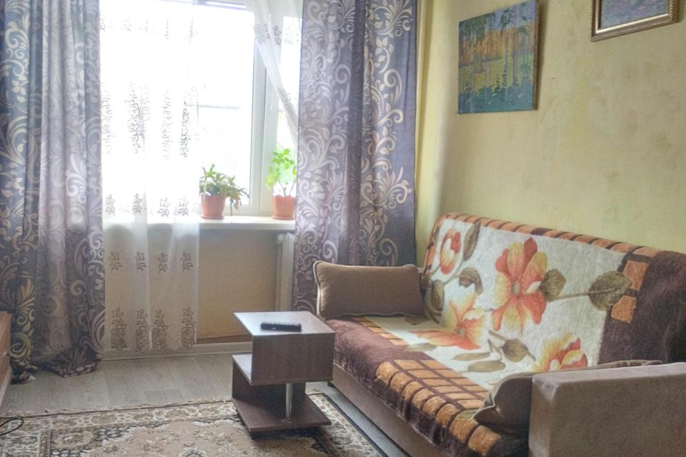 Продаётся 1-комнатная квартира, 30.6 м²