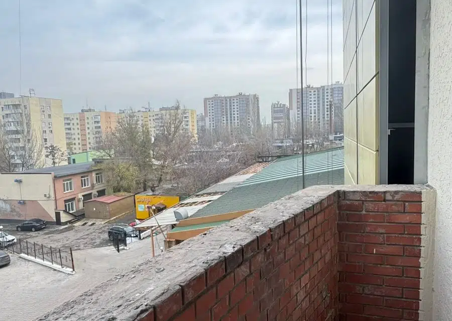Продаётся 2-комнатная квартира, 75.8 м²