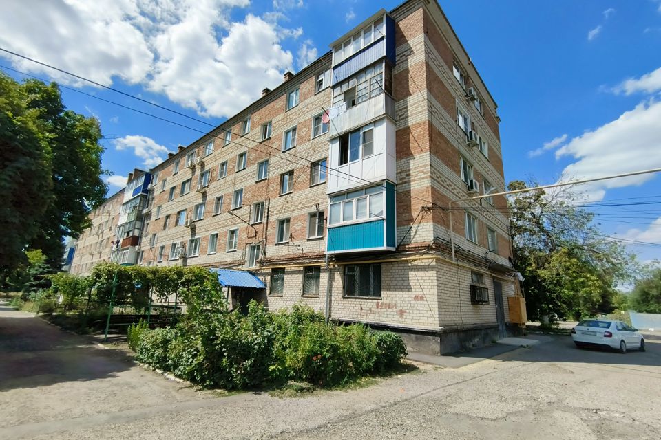 Продаётся 3-комнатная квартира, 60.8 м²