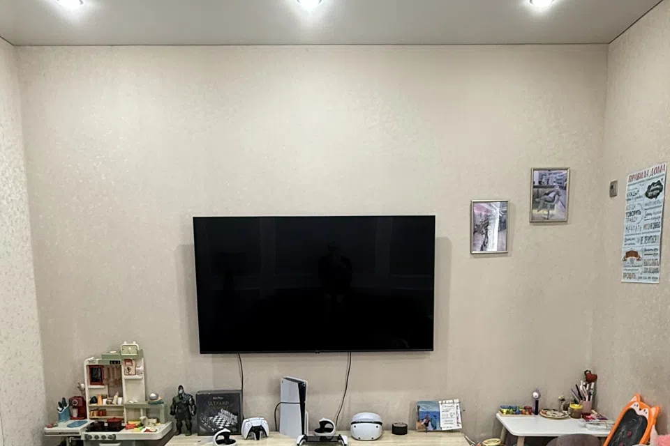 Продаётся 3-комнатная квартира, 72 м²