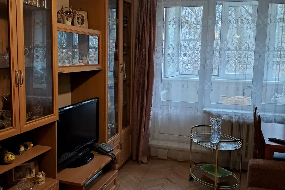 Продаётся 3-комнатная квартира, 63.9 м²