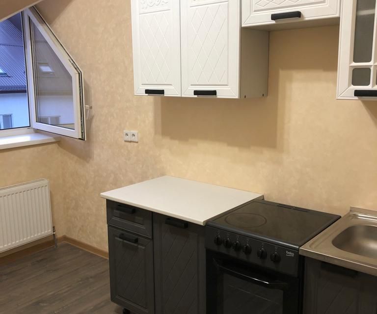 Продаётся 1-комнатная квартира, 37.4 м²