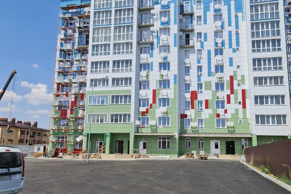 Продаётся 2-комнатная квартира, 63.3 м²