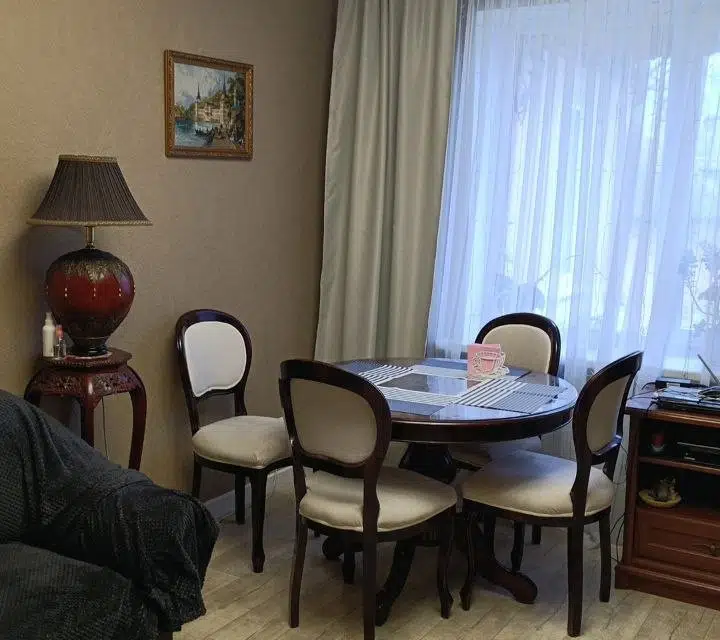 Продаётся 3-комнатная квартира, 69.7 м²