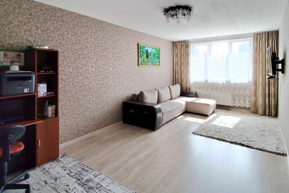 Продаётся 2-комнатная квартира, 70.6 м²