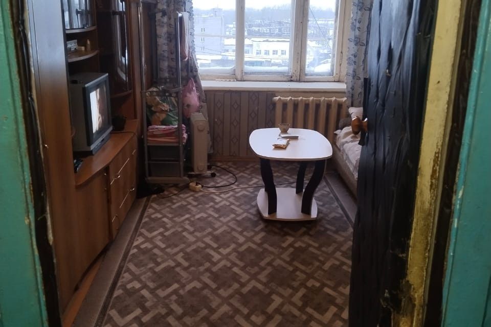 Продаётся комната в 1-комн. квартире, 13 м²