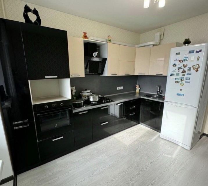 Продаётся 1-комнатная квартира, 38 м²
