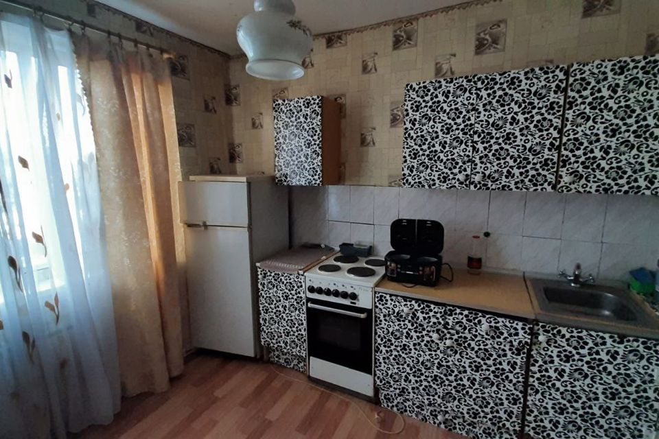 Продаётся 1-комнатная квартира, 35.6 м²