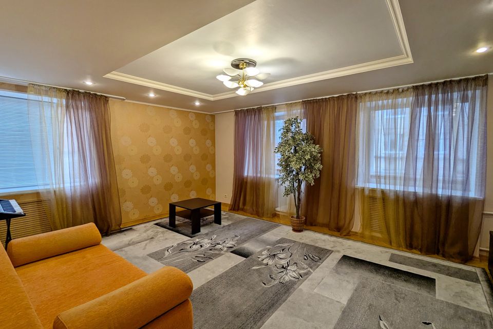 Продаётся 3-комнатная квартира, 98.6 м²
