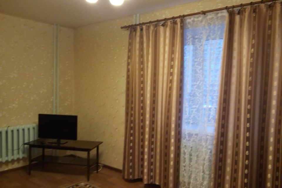 Сдаётся 1-комнатная квартира, 40.7 м²