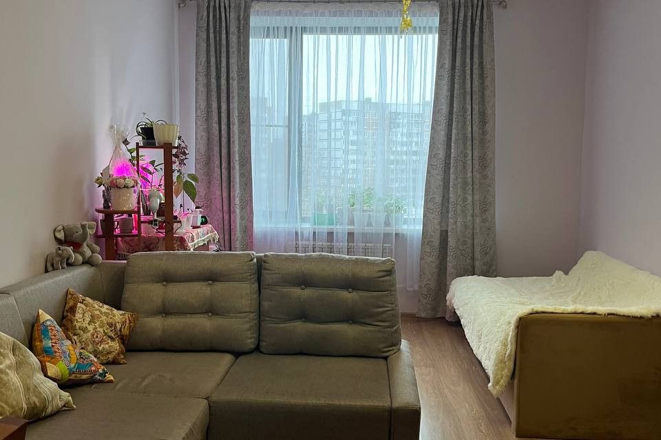 Продаётся 1-комнатная квартира, 41.2 м²