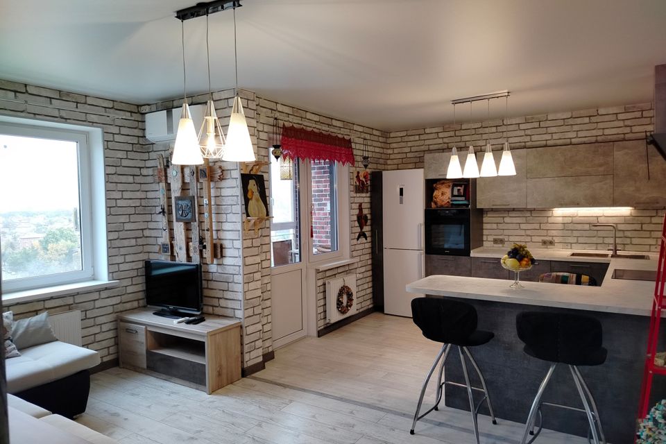 Продаётся 2-комнатная квартира, 79 м²