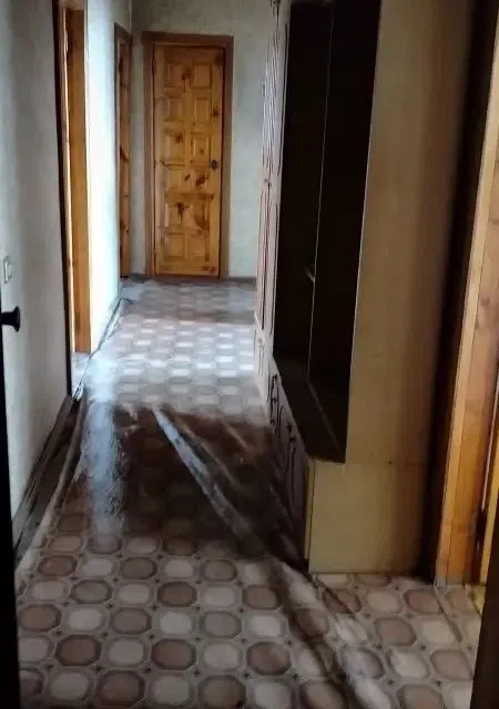 Продаётся 4-комнатная квартира, 72 м²