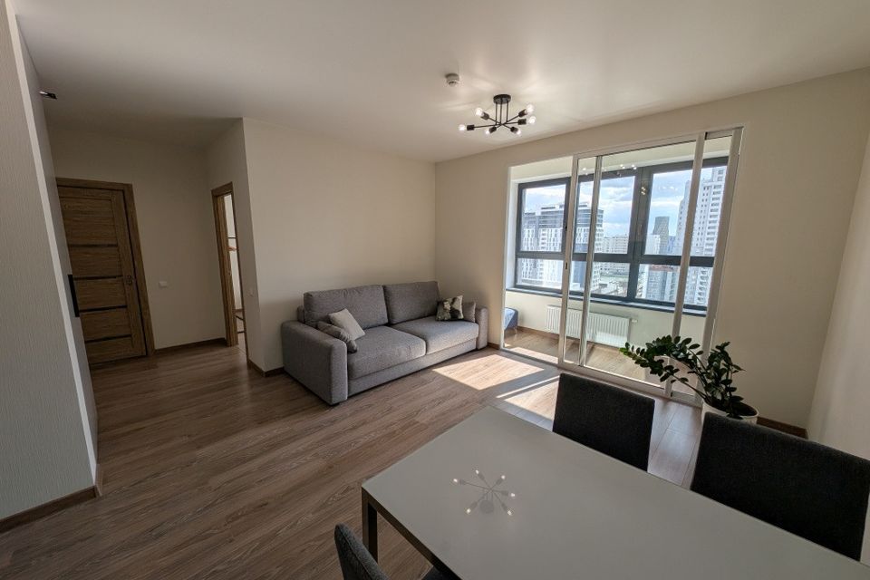 Продаётся 1-комнатная квартира, 42.1 м²