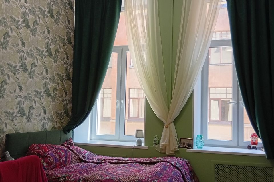 Продаётся комната в 5-комн. квартире, 20 м²