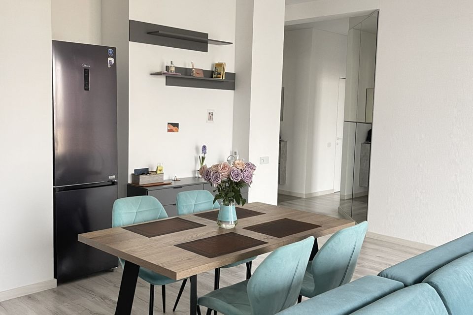 Продаётся 3-комнатная квартира, 90 м²