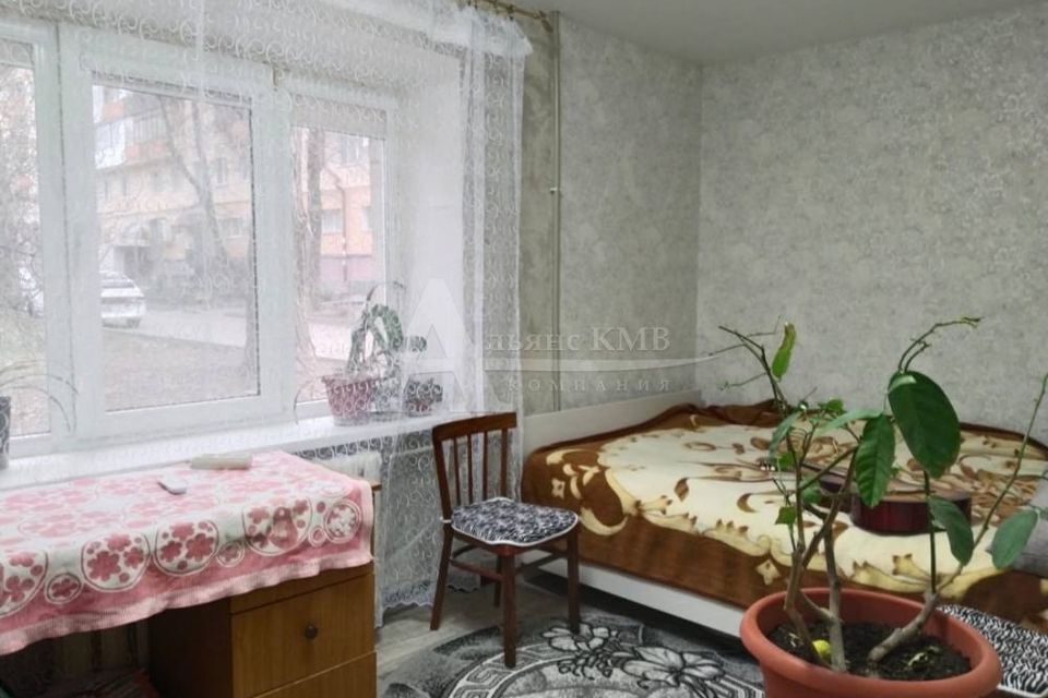 Продаётся 2-комнатная квартира, 43.8 м²