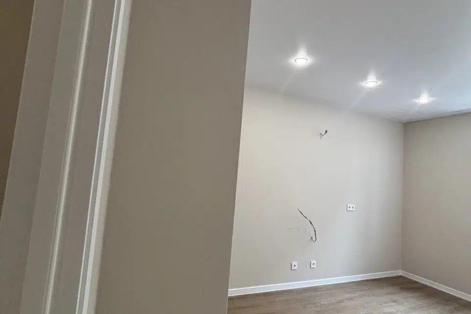 Продаётся 1-комнатная квартира, 41.8 м²