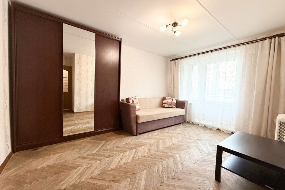Продаётся 2-комнатная квартира, 43.7 м²