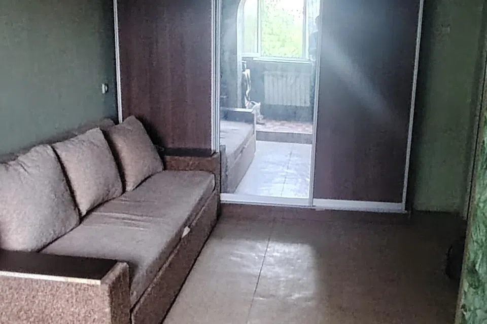Продаётся 4-комнатная квартира, 75.5 м²