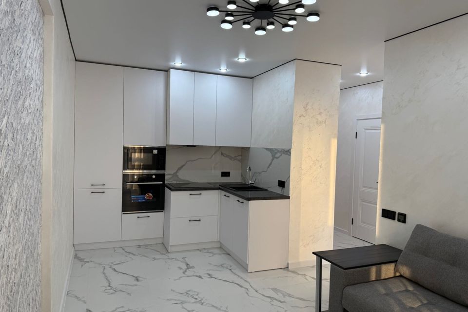 Продаётся 1-комнатная квартира, 42.2 м²