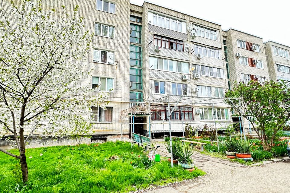 Продаётся 3-комнатная квартира, 58 м²