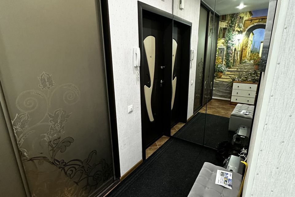 Сдаётся 2-комнатная квартира, 79.6 м²