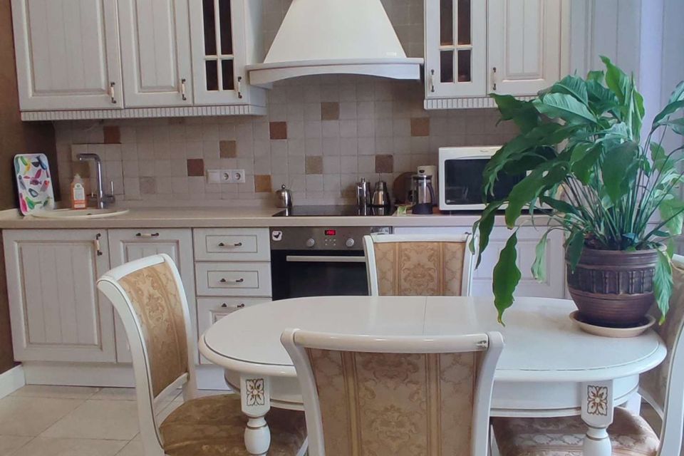 Продаётся 2-комнатная квартира, 54.3 м²