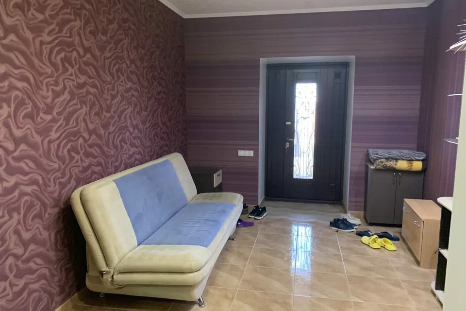Продаётся 3-этажный дом, 388.3 м²