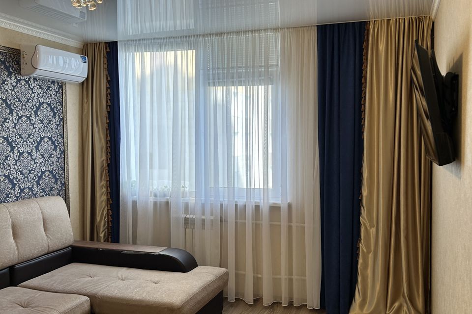 Продаётся 2-комнатная квартира, 55.6 м²