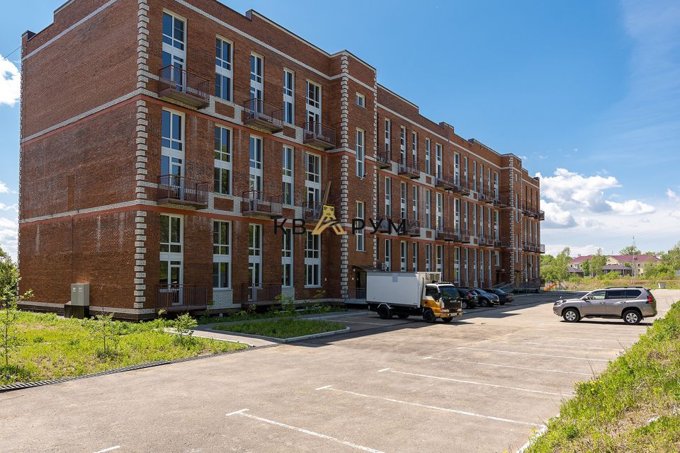 Продаётся 3-комнатная квартира, 46.4 м²