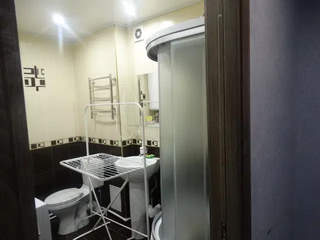 Продаётся 4-комнатная квартира, 130 м²