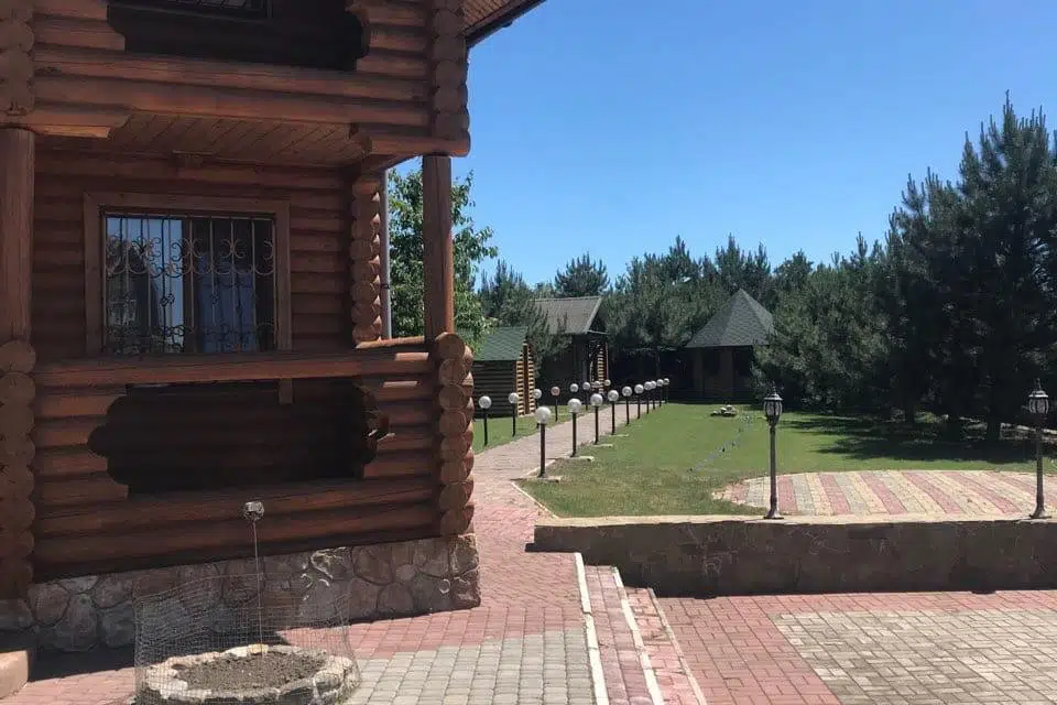 Продаётся 2-этажный дом, 170.9 м²