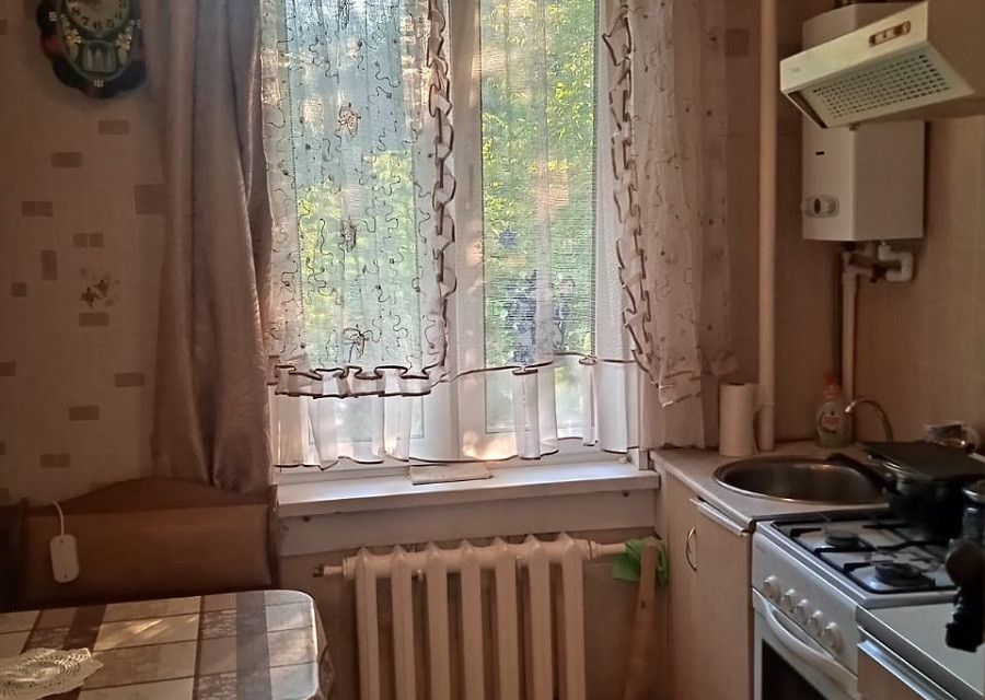 Продаётся 3-комнатная квартира, 52 м²