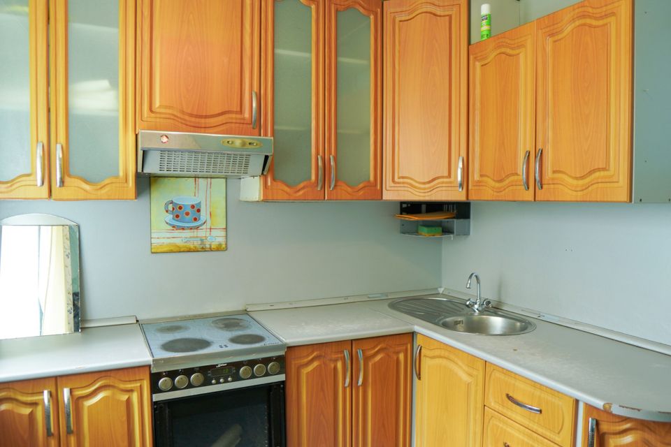 Продаётся 3-комнатная квартира, 50.8 м²