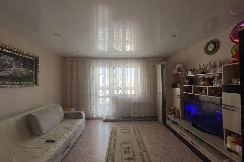 Продаётся 2-комнатная квартира, 56.6 м²