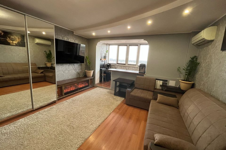 Продаётся 1-комнатная квартира, 50 м²