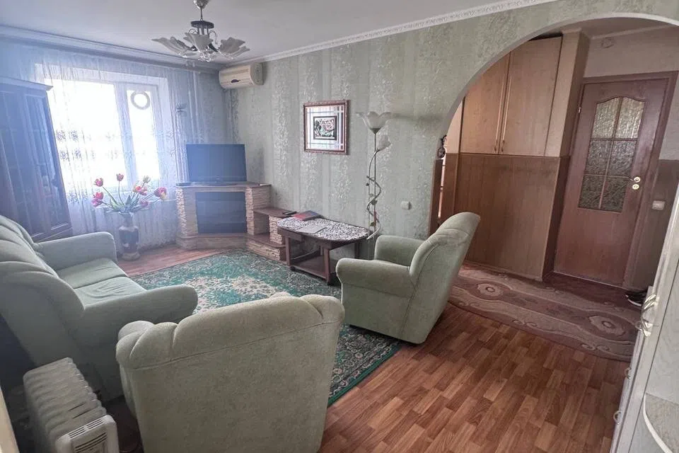 Продаётся 3-комнатная квартира, 58.1 м²