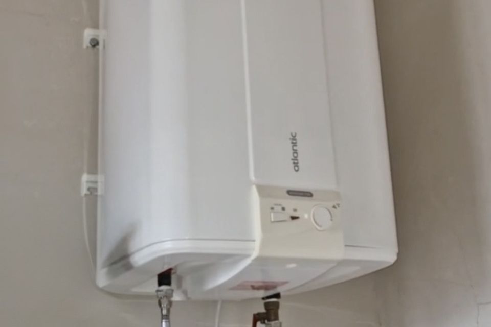 Продаётся 3-комнатная квартира, 65.5 м²