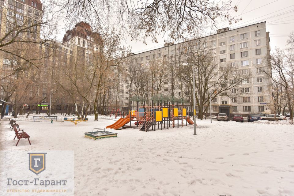 Продаётся 3-комнатная квартира, 58.6 м²