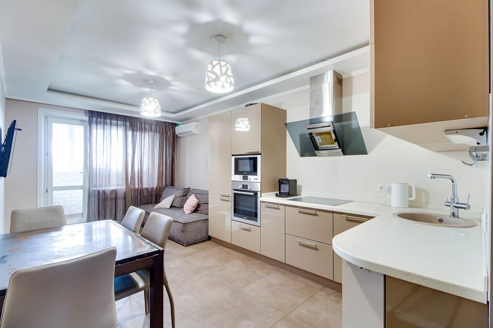Продаётся 3-комнатная квартира, 76.3 м²