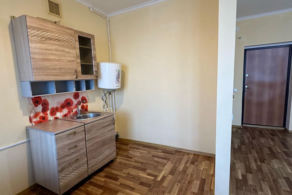 Продаётся комната в 1-комн. квартире, 35 м²