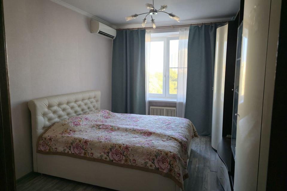 Продаётся 2-комнатная квартира, 58 м²