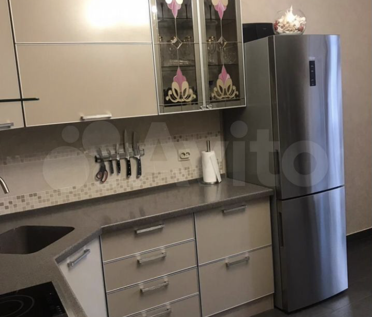 Продаётся 1-комнатная квартира, 46.4 м²