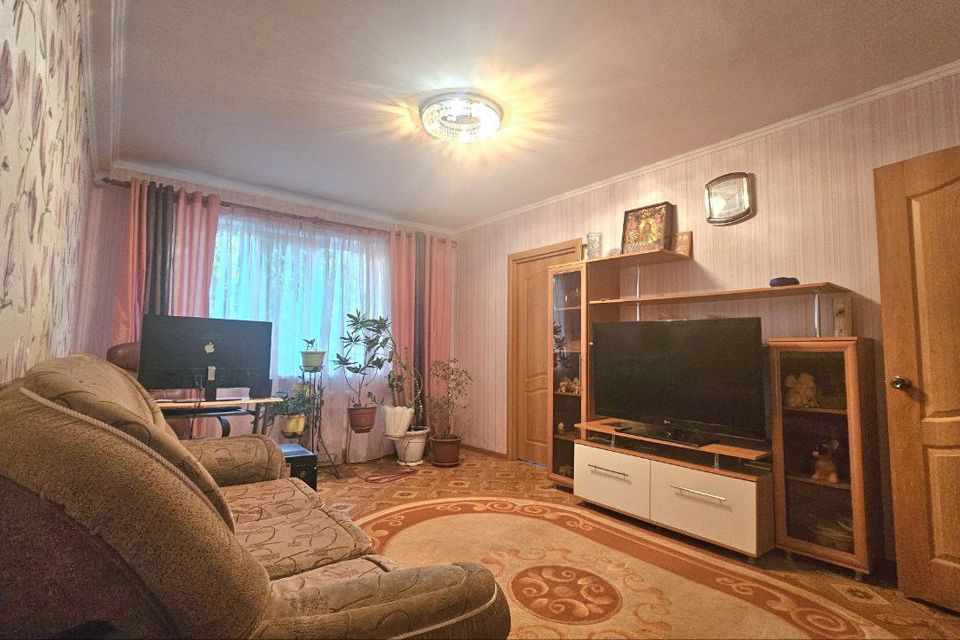 Продаётся 3-комнатная квартира, 59.3 м²