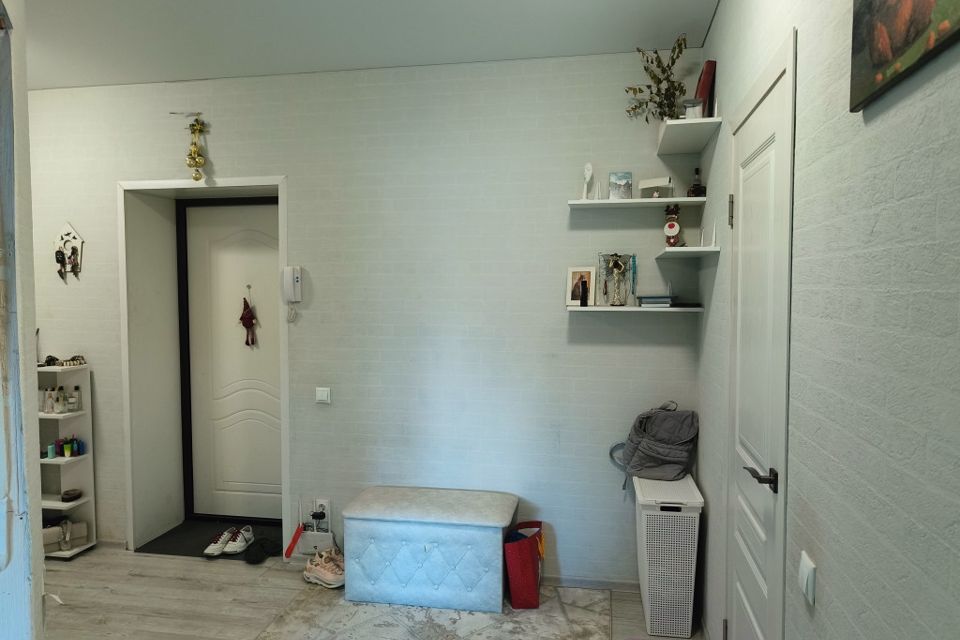 Продаётся 2-комнатная квартира, 56.7 м²