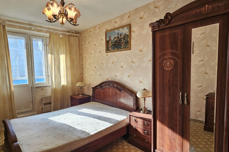 Продаётся 4-комнатная квартира, 74 м²