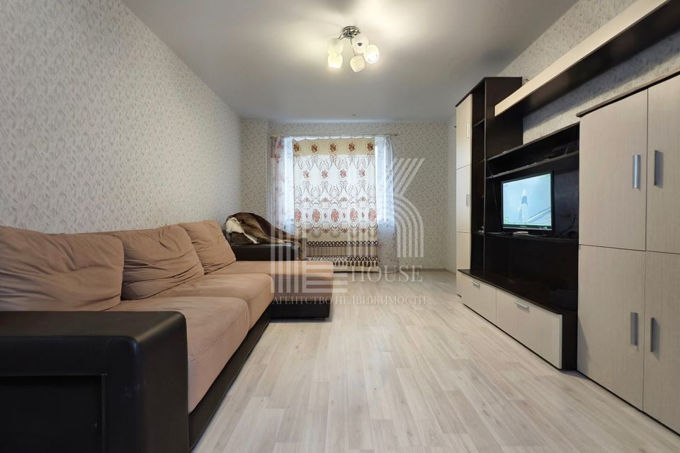 Продаётся 1-комнатная квартира, 43.1 м²